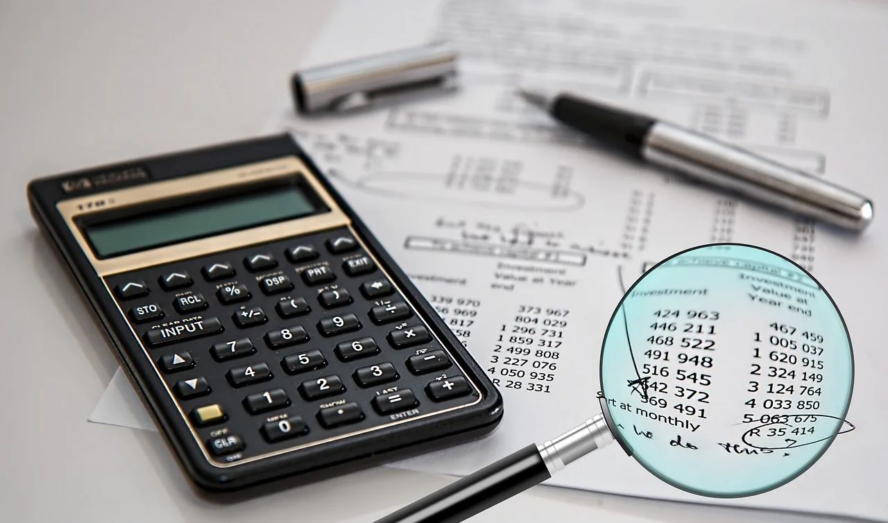 audit, auditor, analysis, examination, document, accounting, verify, review, investigation, magnifying, glass, inspection, financial, annual, report, statement, business, finance, calculator, pen, paper, gray business, gray paper, gray finance, gray zoom, gray glass, gray company, gray glasses, gray document, gray accounting, audit, audit, audit, audit, audit, accounting, accounting. Business Credit Scores Mistakes: Nine Misreadings