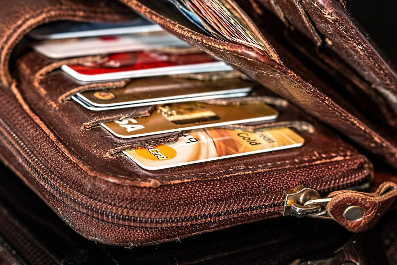wallet, credit cards, cash, money, payment, shopping, currency, paying, plastic, banking, transaction, commerce, finance, financial, purse, wealth, poverty, poor, rich, leather, economy, pay, worn, old, used, tired, banknotes, business, retail, debt, depression, investment, stress, inflation, brown business, brown money, brown shopping, brown finance, brown stress, brown shop, brown bank, brown company, brown economy, brown depression, brown old, wallet, wallet, wallet, wallet, credit cards, credit cards, credit cards, purse, rich, debt, debt, debt, debt, debt, inflation, inflation, inflation, inflation. Business credit utilization ratio: what moves it and what doesn't