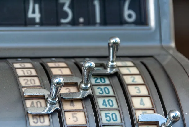 cashbox, finance, digits, pay, mathematics, add, invoice, money, invoice, invoice, invoice, invoice, invoice. Texas net-30 vendors compared with California trade credit terms